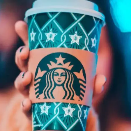 Starbucks introduces its first premium NFTs, each costing $100.