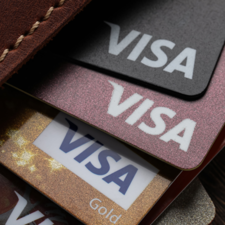 Visa Instalment: Standard Chartered partnership